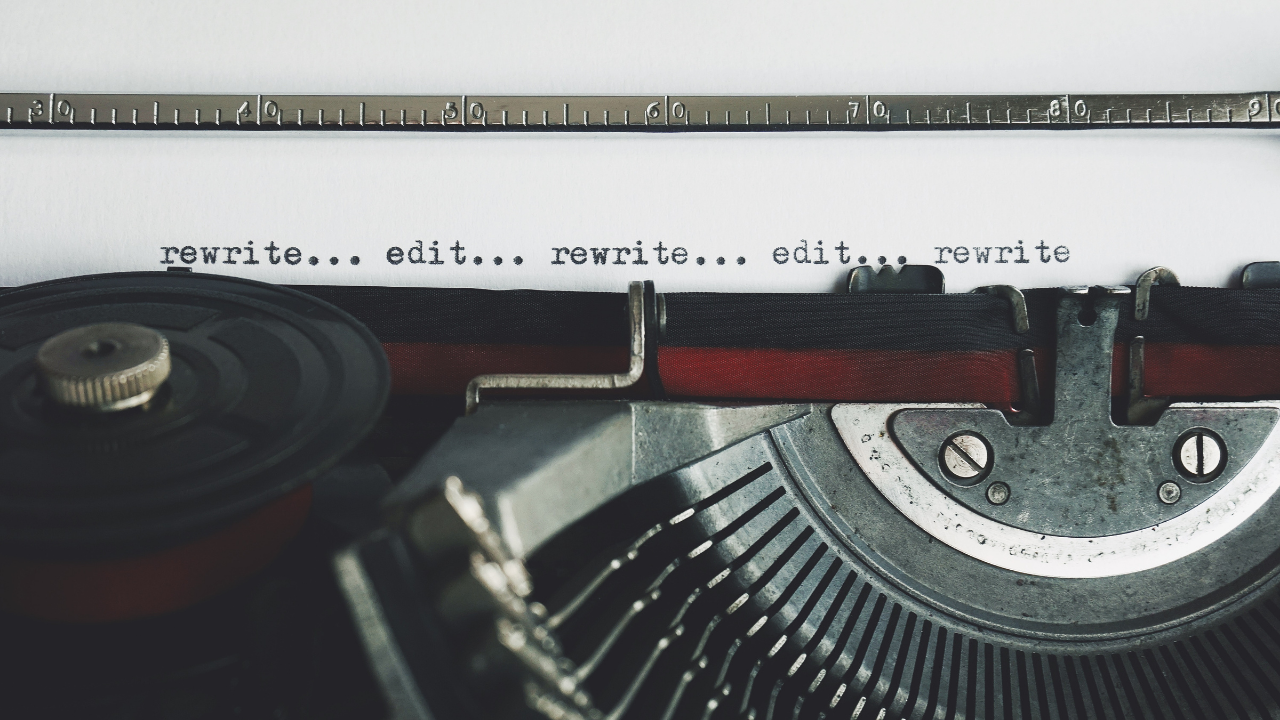 "Rewrite" and "Edit" text on a classic style typewriter.